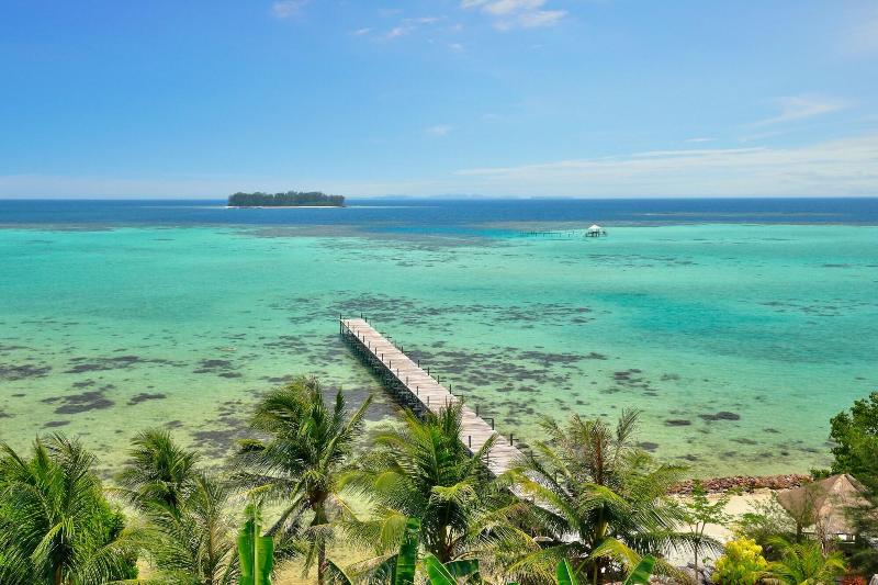 فندق Royal Ocean Resort Karimunjawa