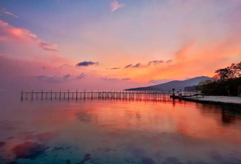 Hotelli Royal Ocean Resort Karimunjawa