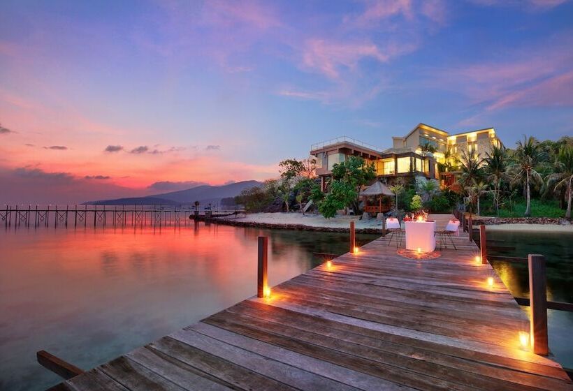 فندق Royal Ocean Resort Karimunjawa