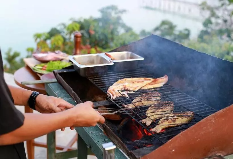 Hotelli Royal Ocean Resort Karimunjawa