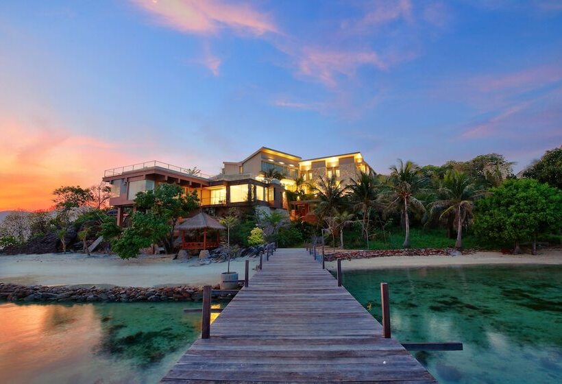 فندق Royal Ocean Resort Karimunjawa