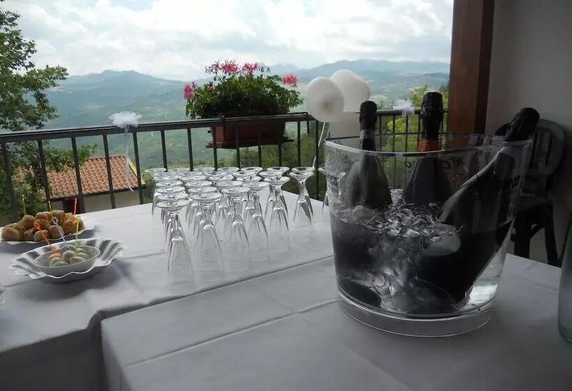 Majatalo Casa Albergo Tiroasegno