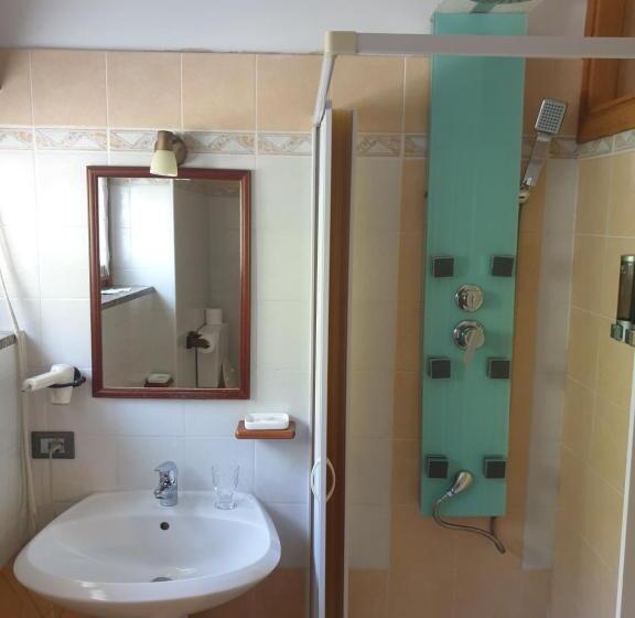 פנסיון Casa Albergo Tiroasegno