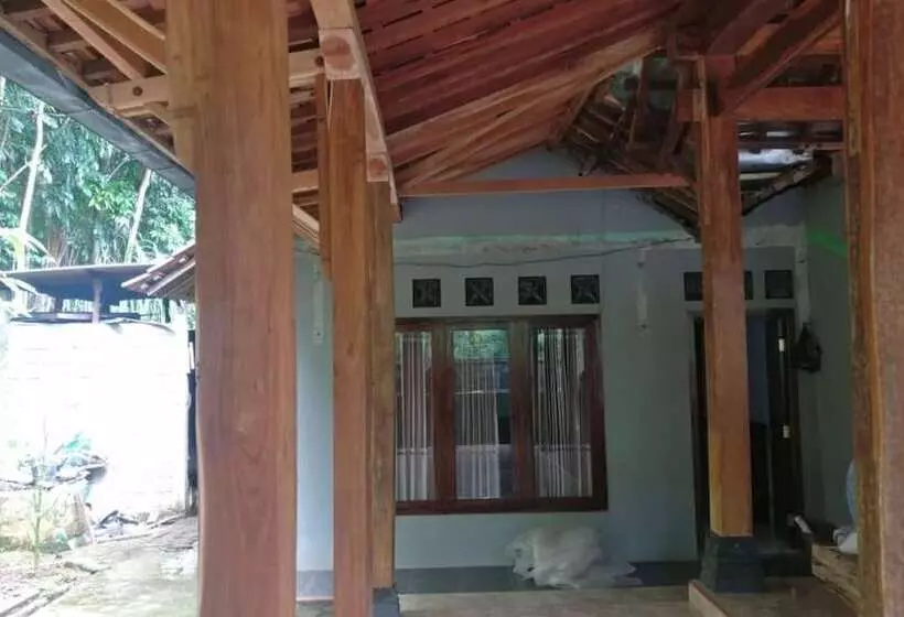 Retkeilymaja Dista Homestay