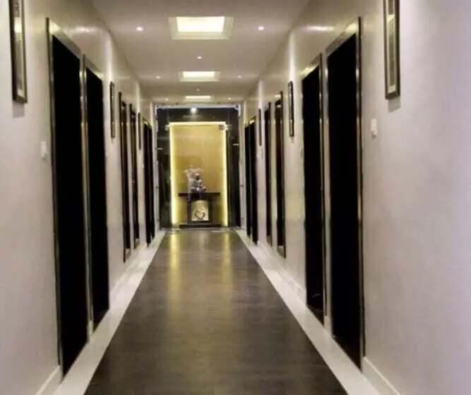 Hotelli Khatana Palace