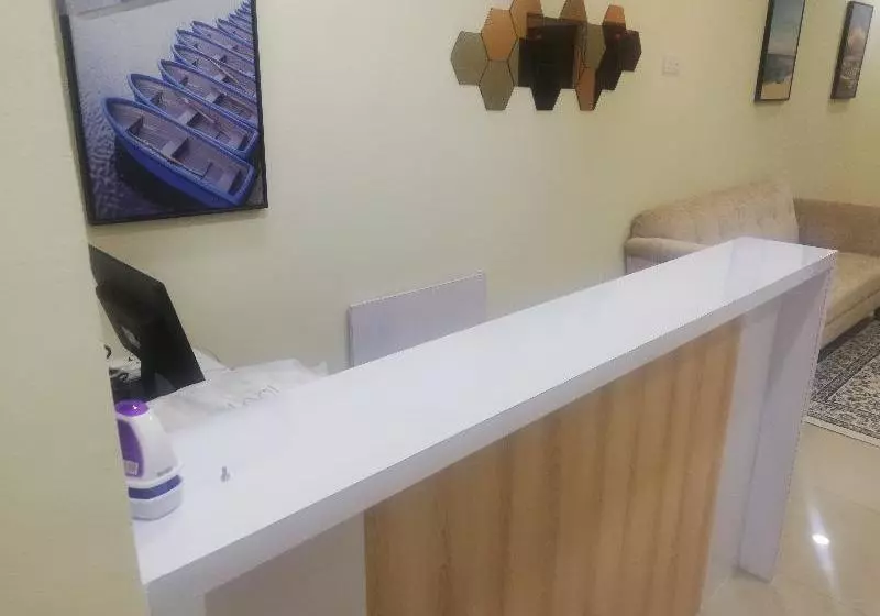 Hotelli Oyo 90090 Roselyn Inn 2