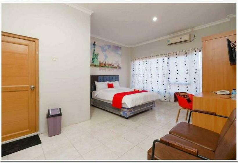 בית מלון כפרי Reddoorz Near Jiexpo Kemayoran 2