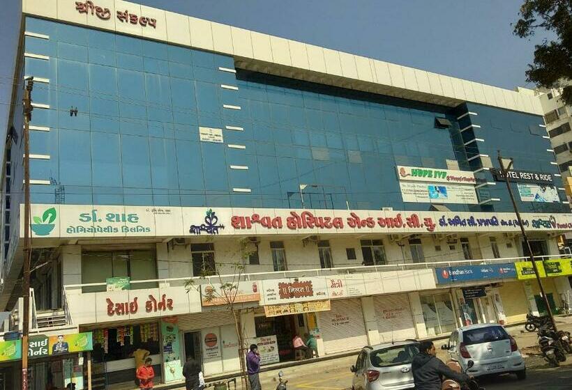 בית מלון כפרי Restandride