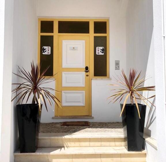 The Bulldog Inn Duna Parque Resorts & Hotels