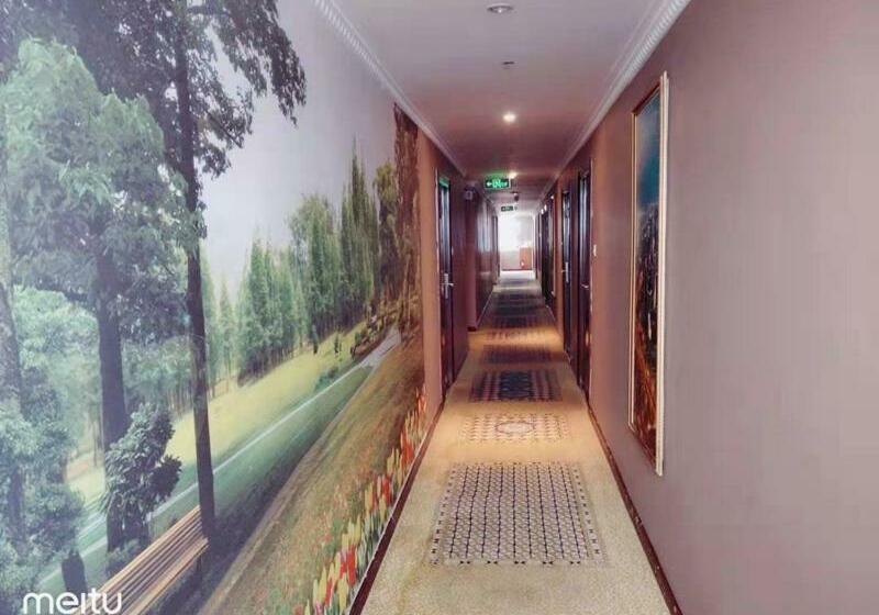 Jun Hotels Hunan Zhuzhou Lusong District Central Plaza