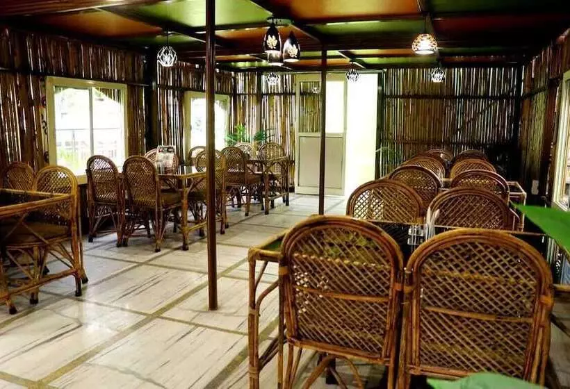 4 U Rishikesh Hostel