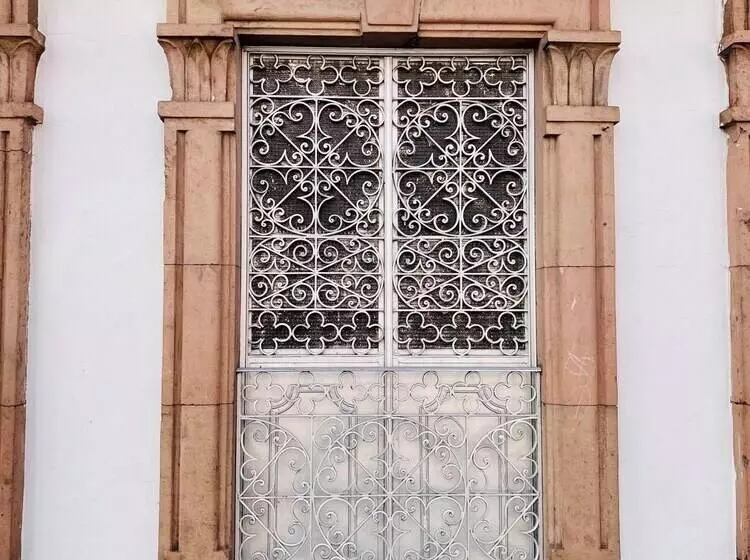 تختخواب و صبحانه Casa Del Centro