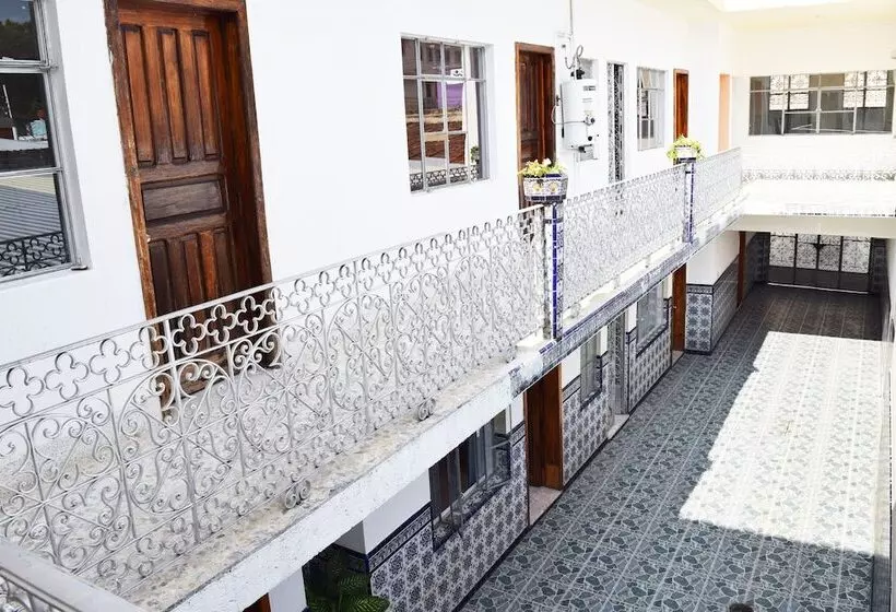 تختخواب و صبحانه Casa Del Centro
