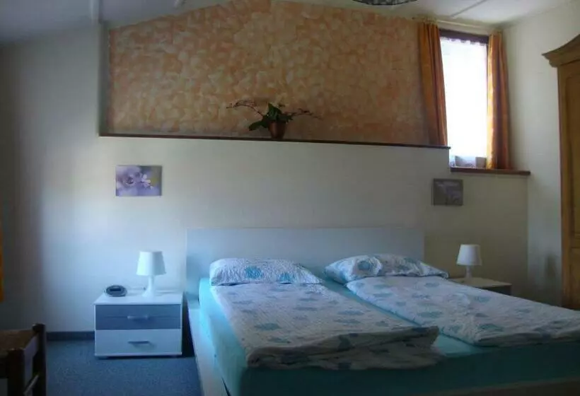Aamiaismajoitus (B&B) Grotto Bellavista
