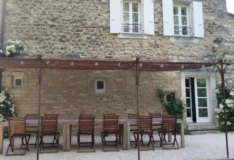 Aamiaismajoitus (B&B) Le Moulin De Montségur