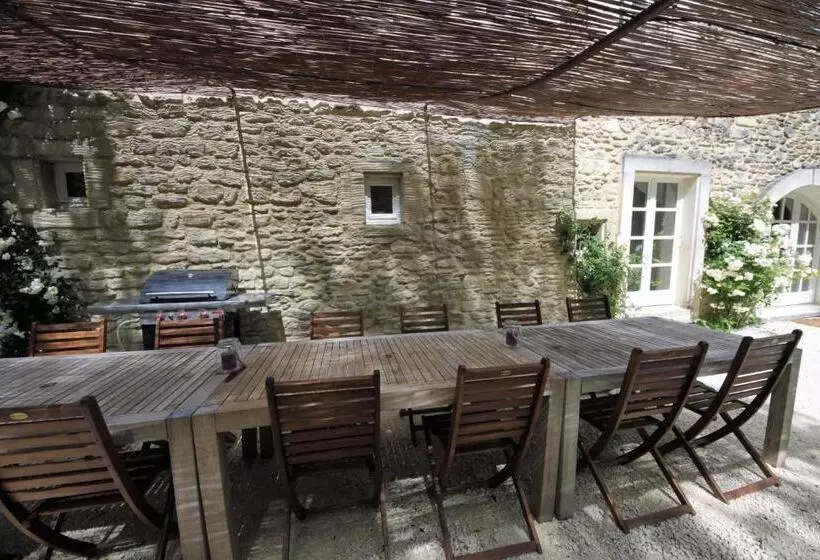 Aamiaismajoitus (B&B) Le Moulin De Montségur