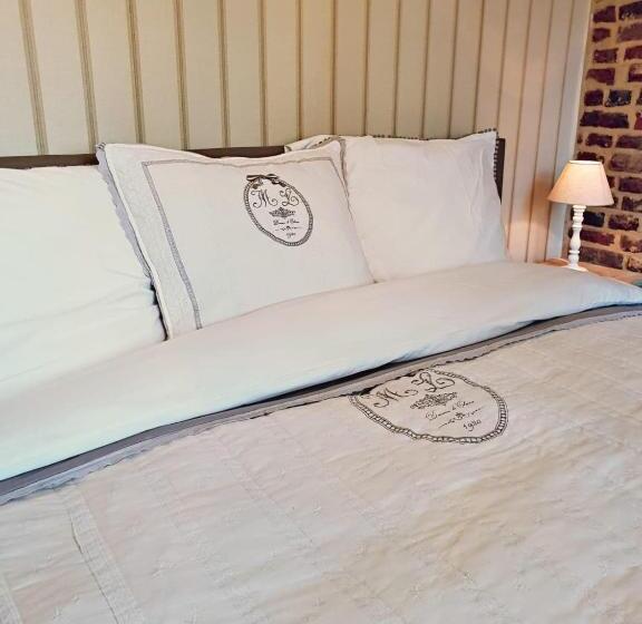 تختخواب و صبحانه Logies Mario