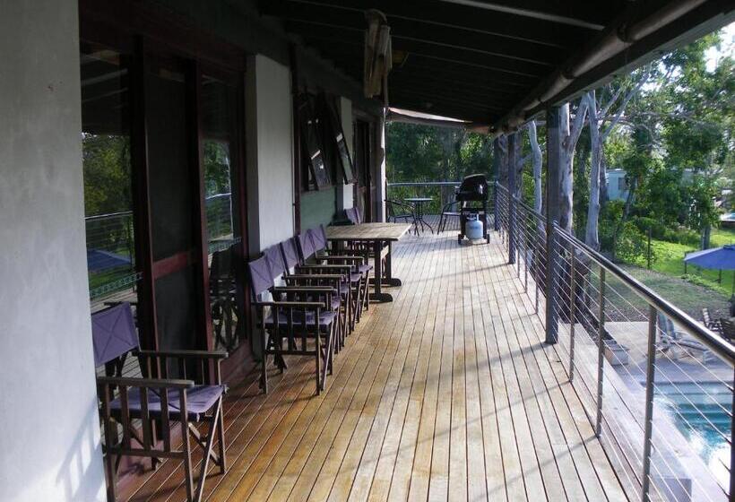 Eumundi Guesthouse And B&b