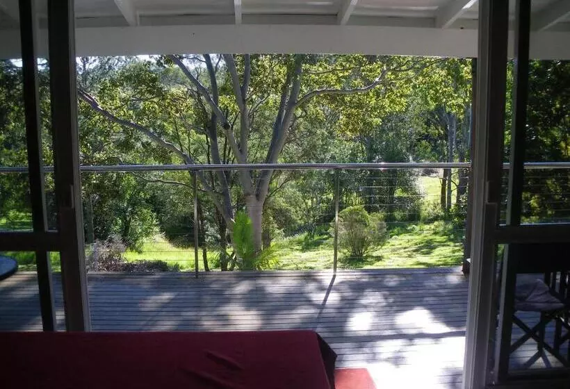 Eumundi Guesthouse And B&b