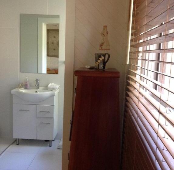 Eumundi Guesthouse And B&b