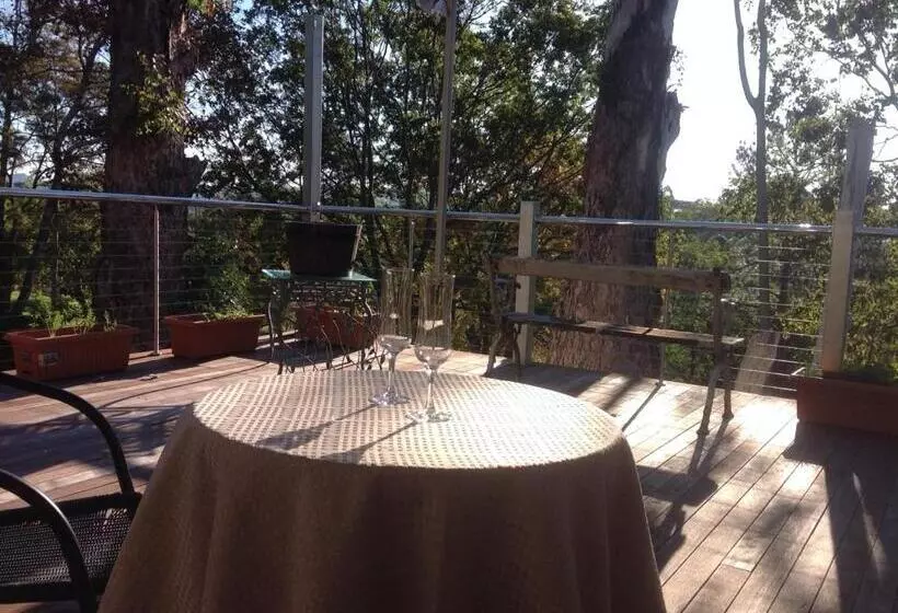 Eumundi Guesthouse And B&b