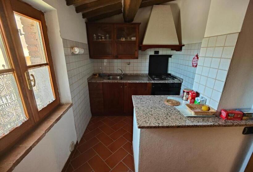 酒店 Agriturismo Podere Chiassaie