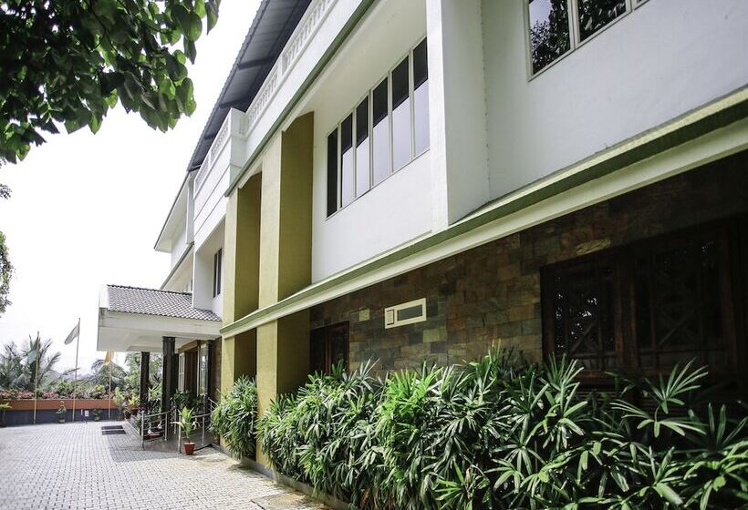 בית מלון כפרי Alankar Elite Inns By Oyo Rooms