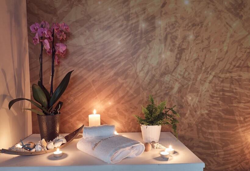 Golden Sun Resort & Spa - Adults Only