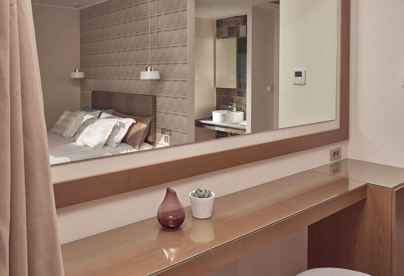 Golden Sun Resort & Spa - Adults Only