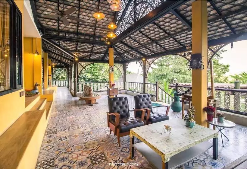 Hotelli Kongkarn Bed & Farm Stay