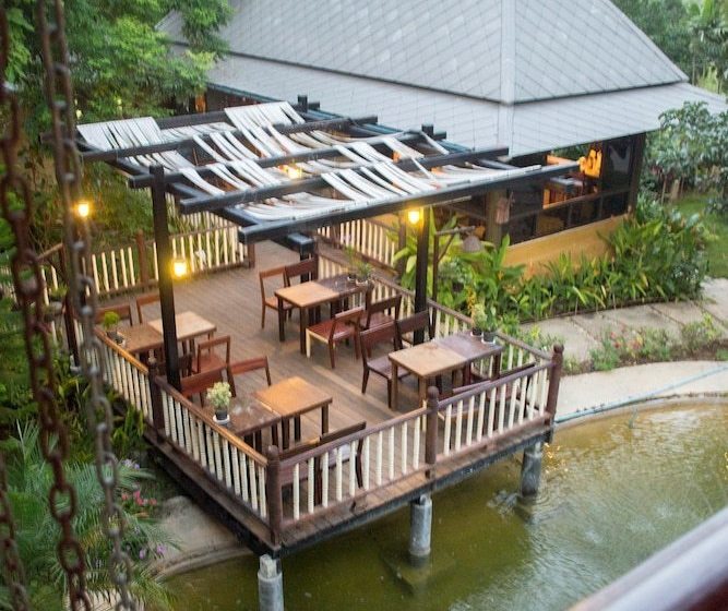 Отель Kongkarn Bed & Farm Stay