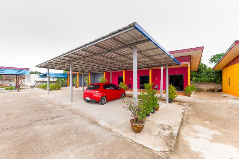 בית מלון כפרי Oyo 1044 Vassana Resort