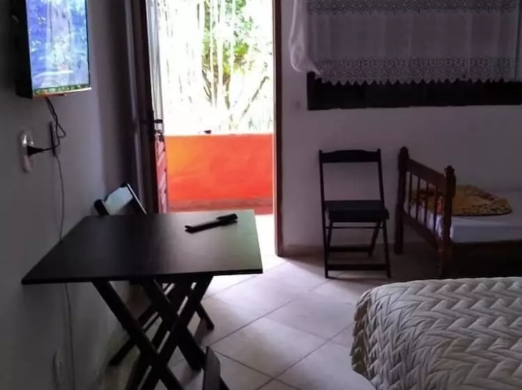 ホテル Pousada E Camping Casa Laranja