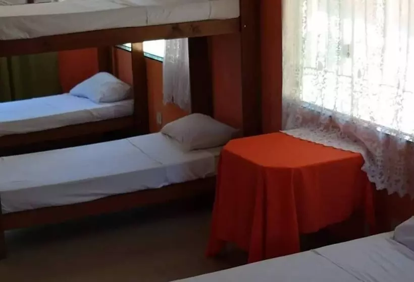 ホテル Pousada E Camping Casa Laranja