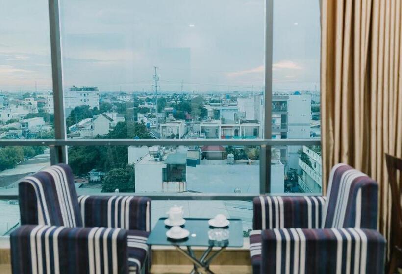 هتل Thien Phu Logia