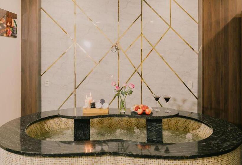 هتل Thien Phu Logia