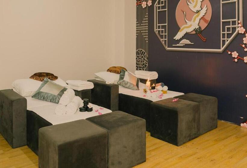 هتل Thien Phu Logia