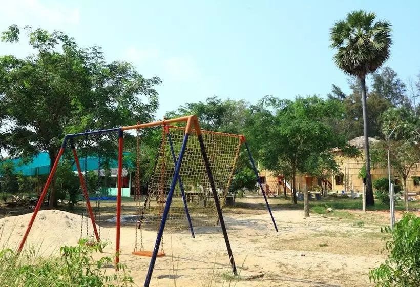 Kushi Beach Resort