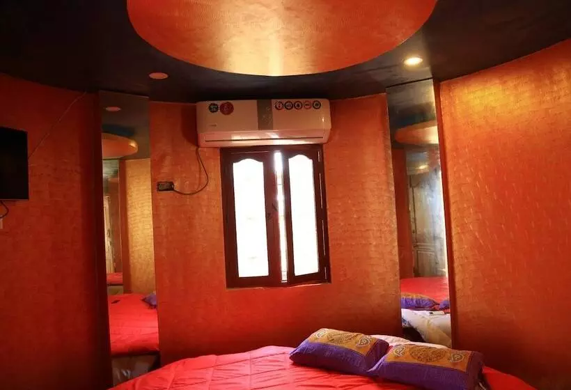 Kushi Beach Resort