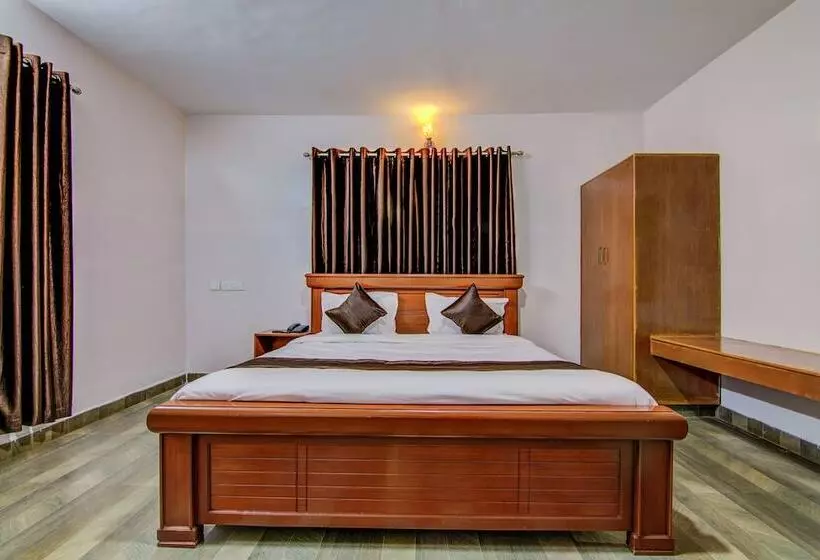 Oyo 19397 Hotel All Season