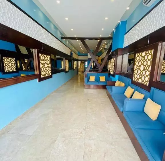 Pearl House