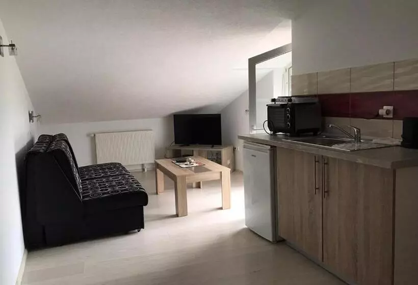 پانسیون Apartmani Dino Blagaj