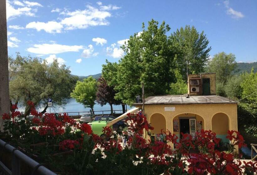 بنسيون Bedrooms Ninfa Del Lago