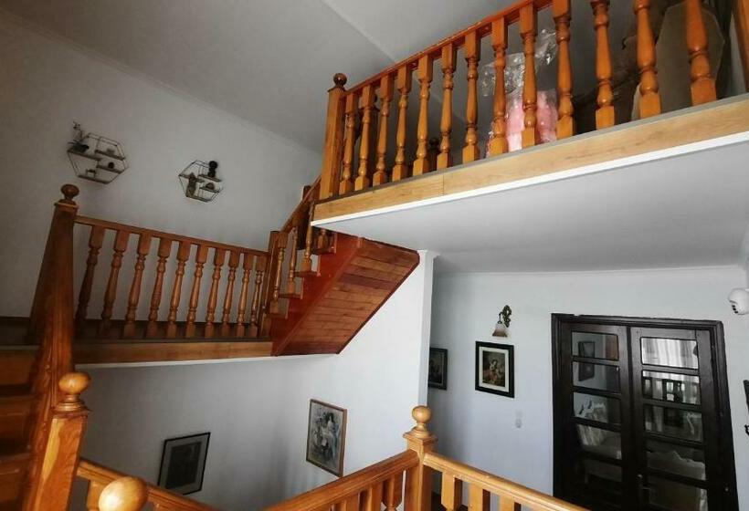 پانسیون Victoria Guesthouse