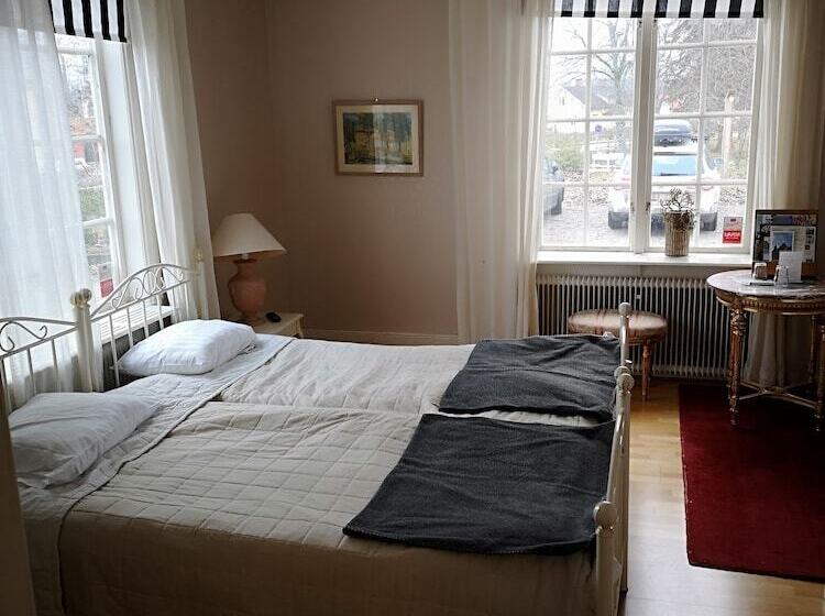 Panzió Värdshuset I Motala