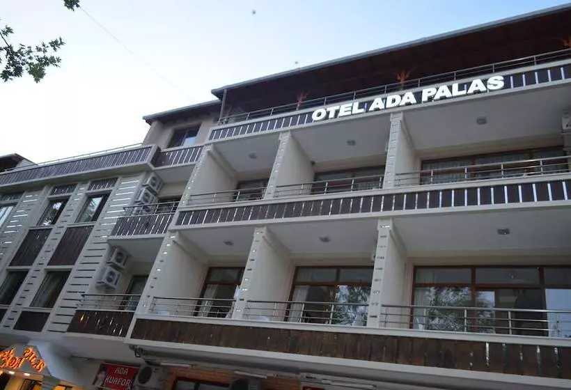 Ada Palas Otel