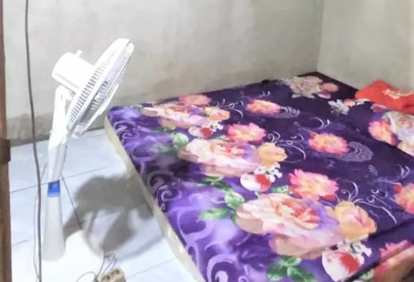 ユースホステル Homestay Sanggar Mahameru Syariah