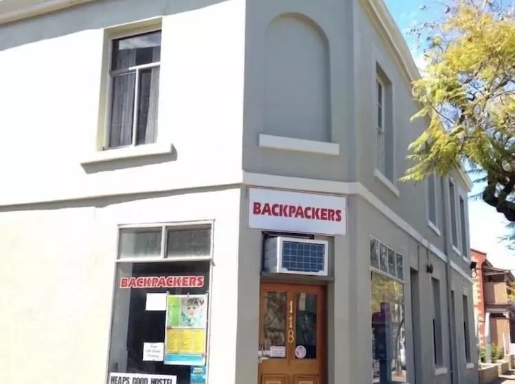 هاستل Shingo S Backpackers