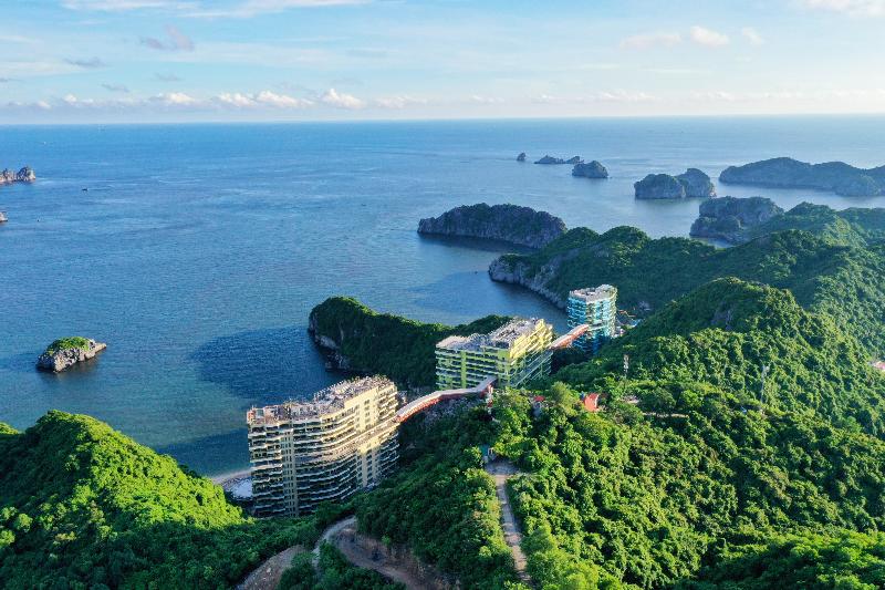 Flamingo Resort Cat Ba