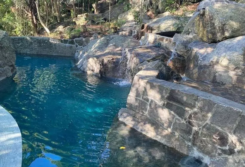 Hotelli Arangala Forest Lodge